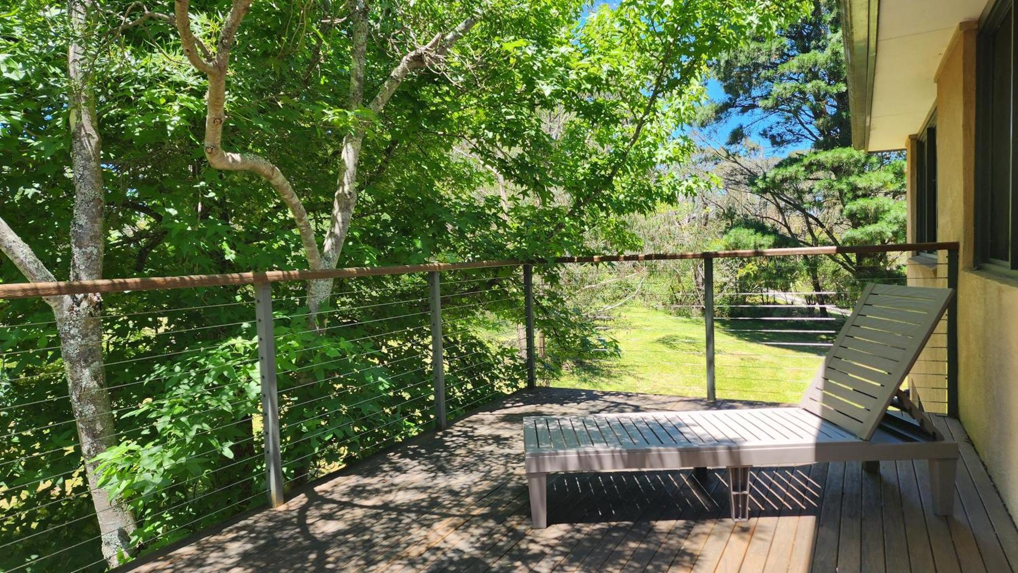 Narrow Neck Views - Peaceful 4 Bedroom Home With Stunning Views! カトゥーンバ エクステリア 写真